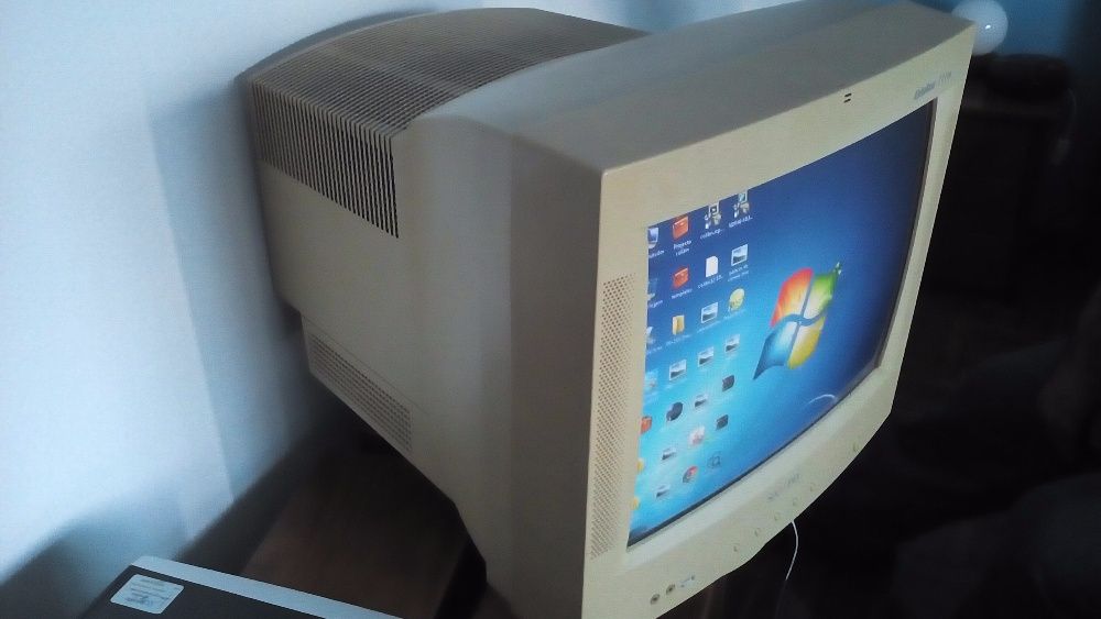 Sampo computer monitor64551967325955121