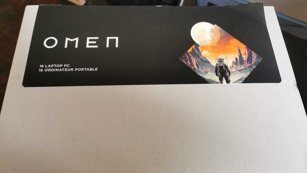 Omen Max 16 AMD Ryzen AI 9, NVIDIA RTX 5080, 32 GB RAM, 3-Year Warranty64584561092354124