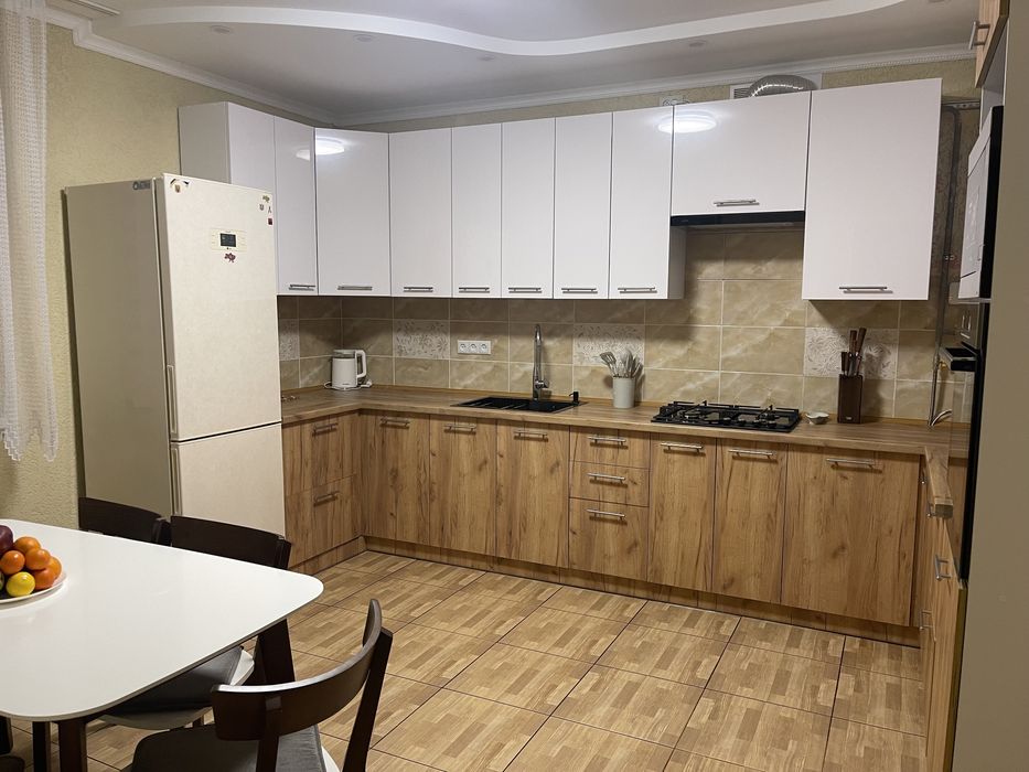Затишний будинок для відпочинку в центрі Східниці