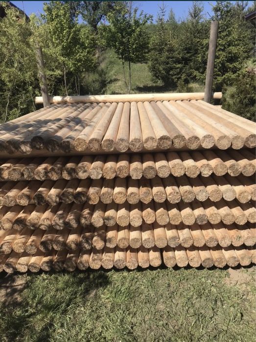 Słupki sosnowe paliki drewniane stemple bale belki wałki okrąglaki