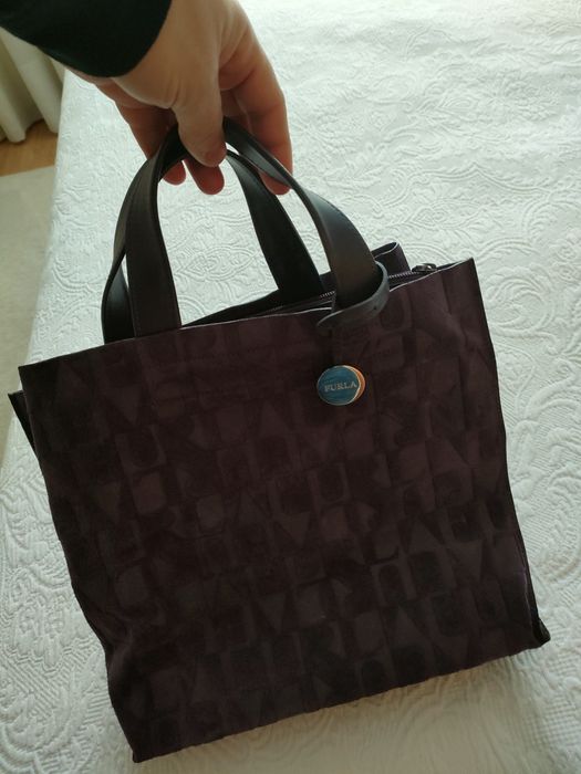 Mala Furla lilás