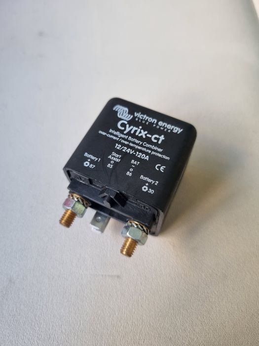 Separator baterii akumulatorów Victron Energy CYRIX-CT 12/24V-120A