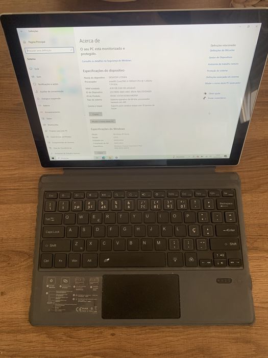 Surface Pro 7 + Type Cover Keyboard64873920507011125