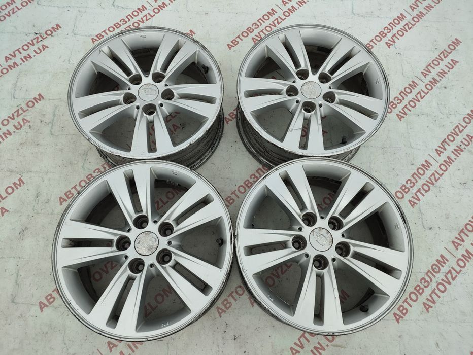 Комплект легкосплавних дисків R16 114.3  Kia Hyundai