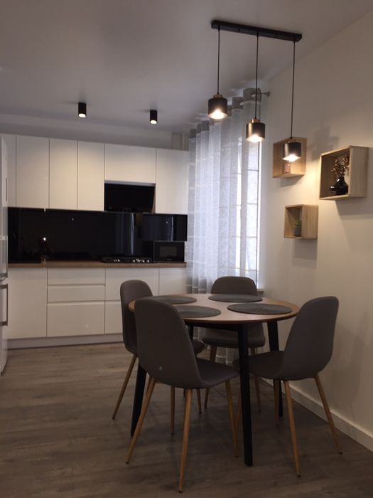 Квартира VIP  2 ком посуточно почасово