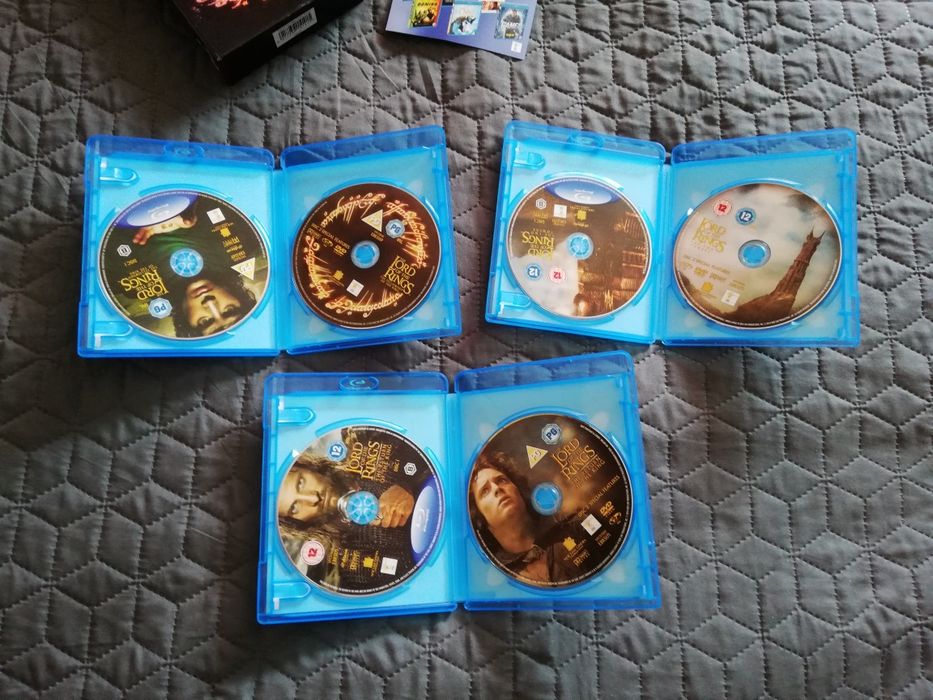 Trilogia "Senhor dos Anéis" em blu ray (portes grátis)