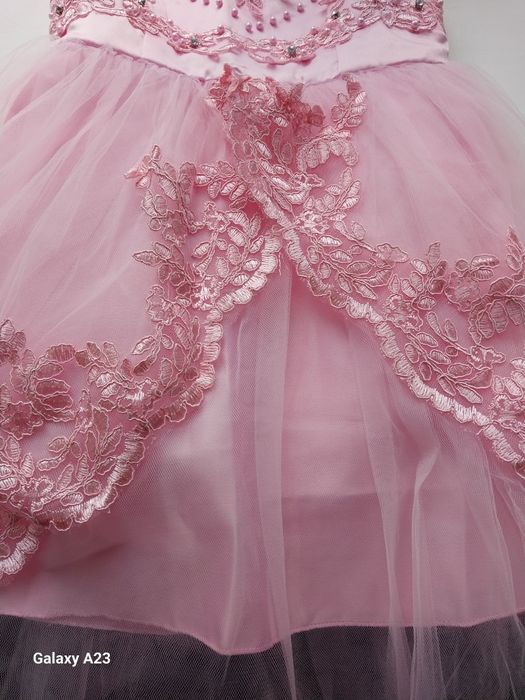 Дитяча святкова сукня