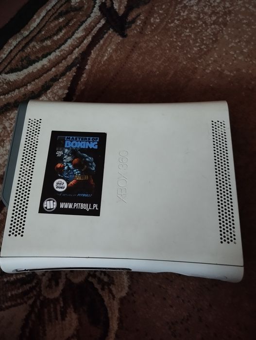 Xbox 360 biały..