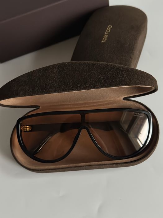 Сонцезахисні окуляри TomFord
