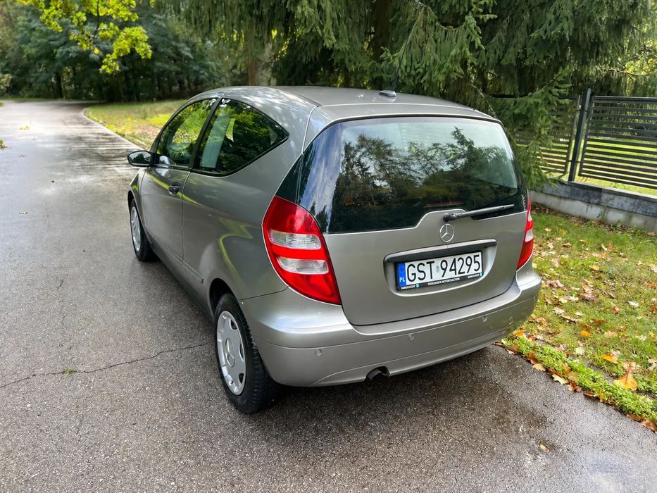 Mercedes-Benz Klasa A automat czujniki parkowania klima tempomat phone wyświetlacz Wawa
