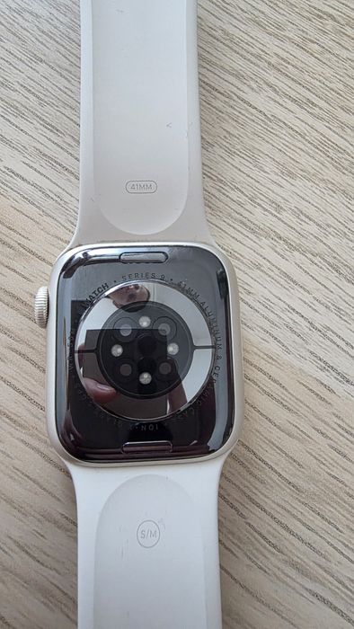 Apple Watch Series 9 41mm starlight