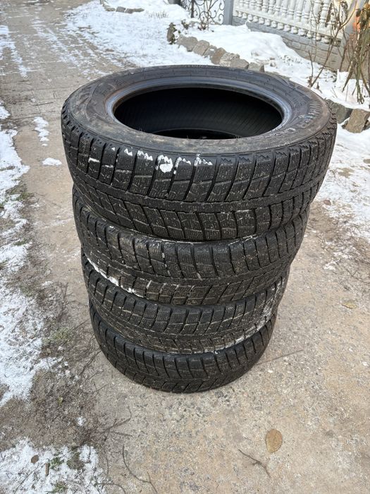 Продам зимову резину