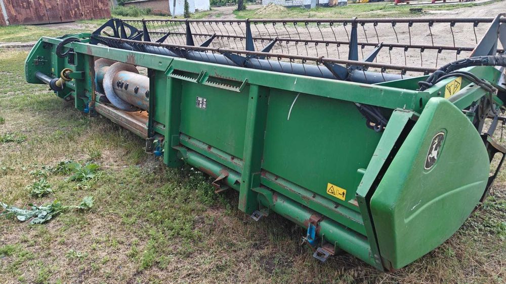 Жниварка зернова John Deere 622R 2002