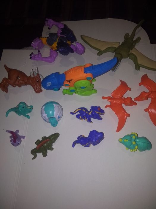 Іграшки з Кіндерсюрпризу