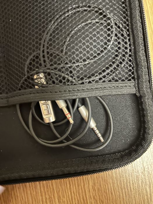 Навушники Meizu HD50