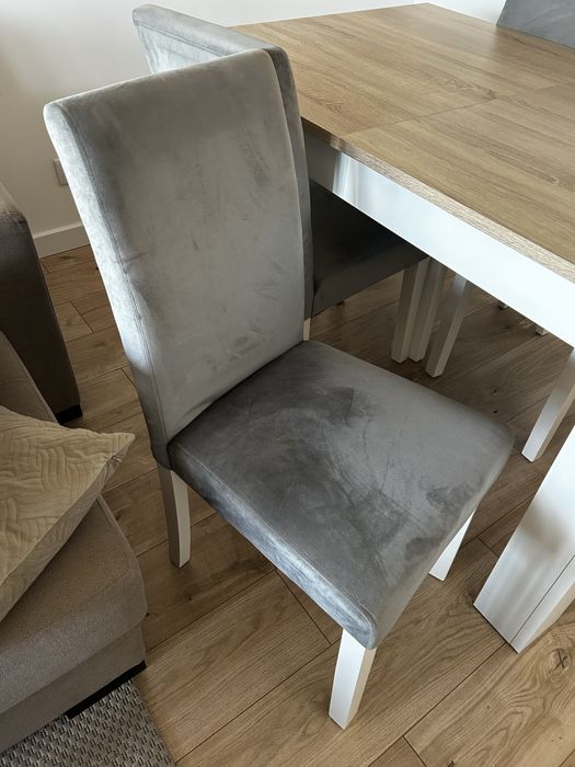 Mesa de Jantar barcelona + 4 cadeiras isabelinho cinzentas