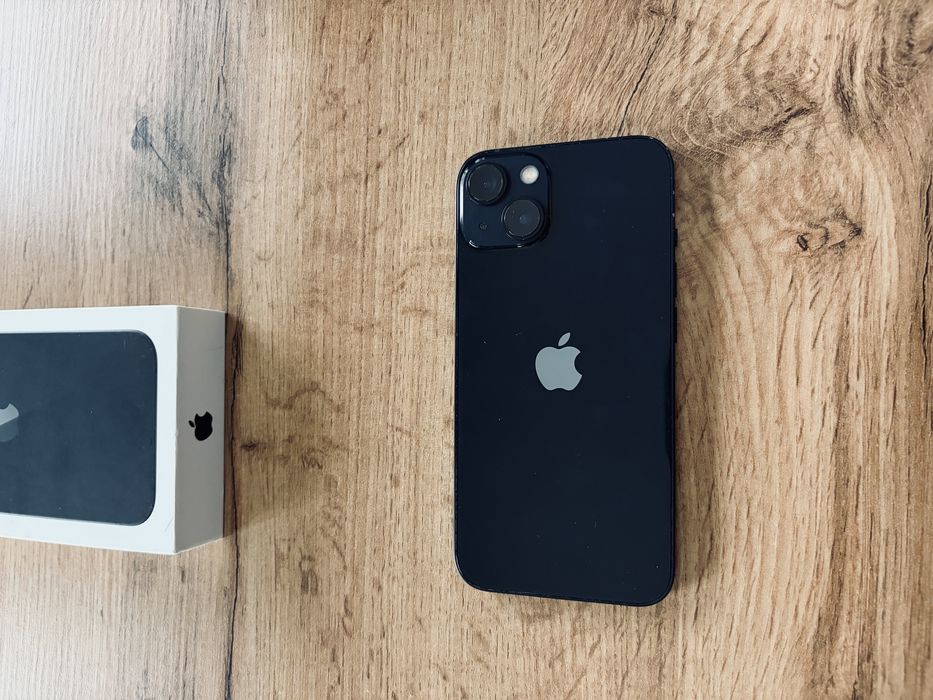Telefon, smartfon I Phone 13+ładowarka