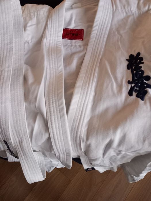 Kimono Masters w bardzo dobrym stanie.