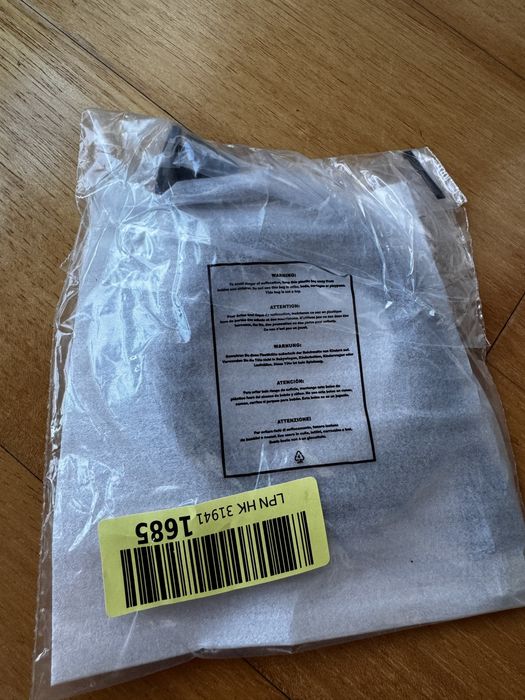 Assortment of Cables and Plates64284472459521121