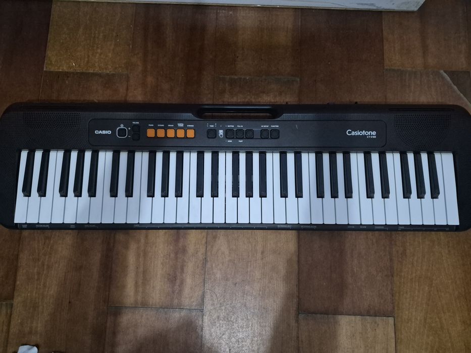 Teclado Casio Casiotone CT-S100