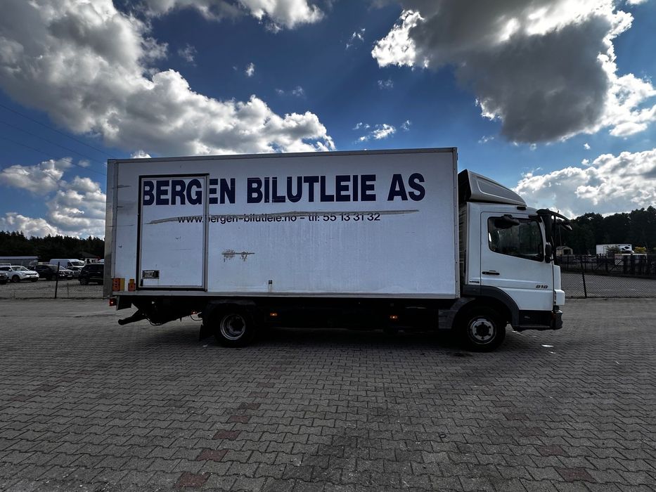 Mercedes-Benz Atego 818  Atego 818 2008 rok, manual, klima