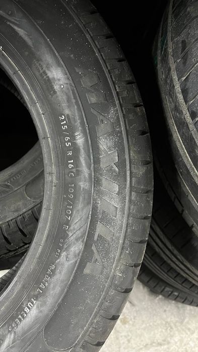 Нові 215 65 16C 109/107R Matador Maxilla