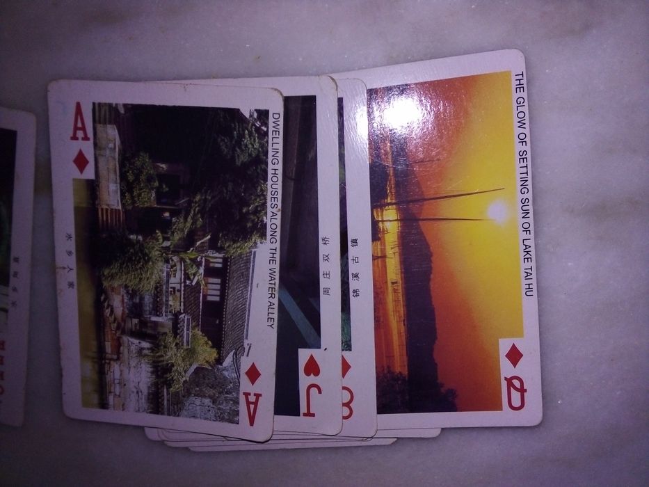 Conjunto de 2 Baralhos de Cartas Antigos