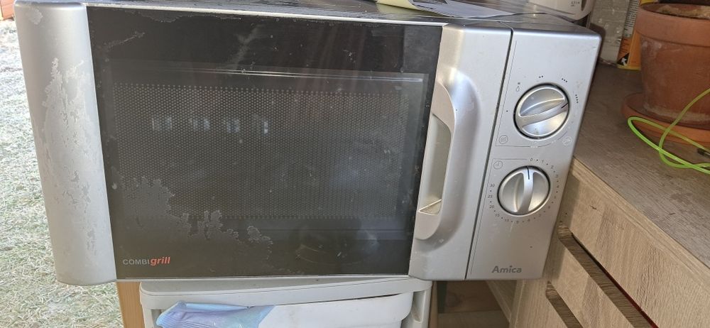 Mikrofalówka używana sprawna