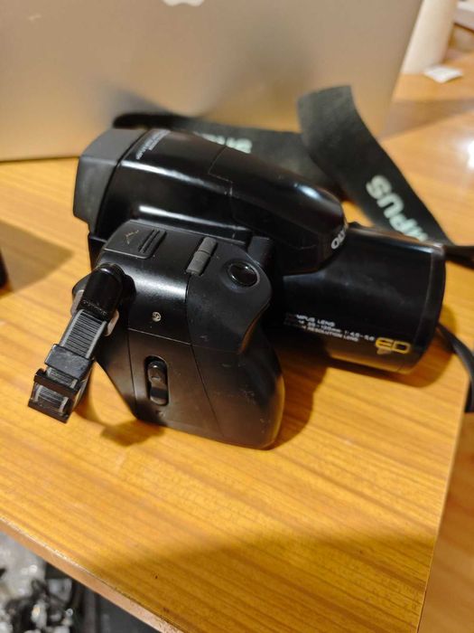 Aparat Olympus IS - 1000