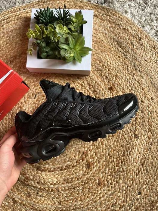 Nike_Air _Max_TN_Plus_Black_ Rozmiar.43