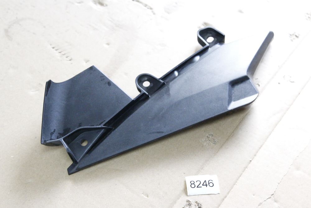 8246 Wypełnienie trójkąta 83612-mkc Honda Goldwing Gl1800