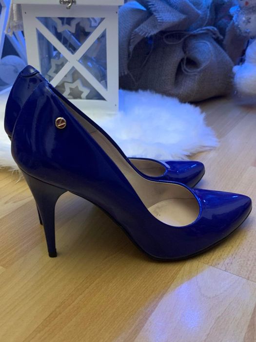 Czółenka szpilki Venezia roz. 38 niebieski kobalt granat