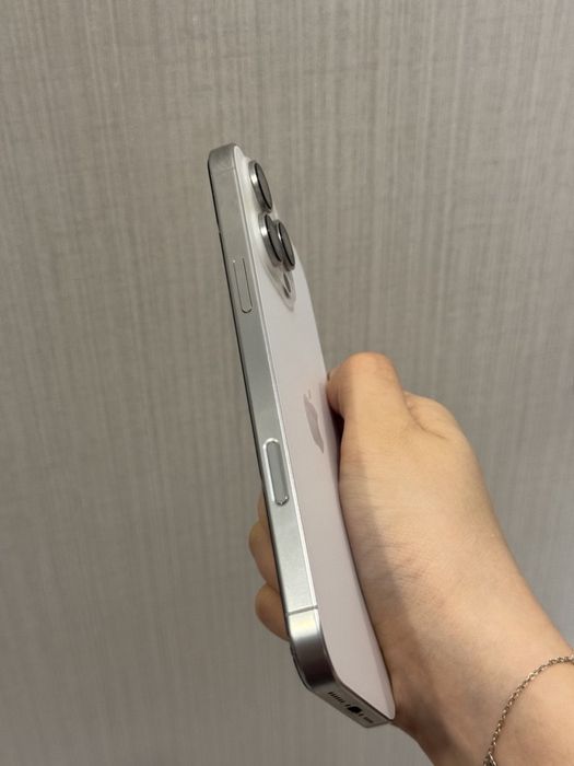 iPhone 16 pro max / 256 gb / WhiteTitanium /  Esim