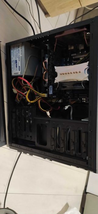 Продаю свій ПК. AMD FX-8150. Без монітора.