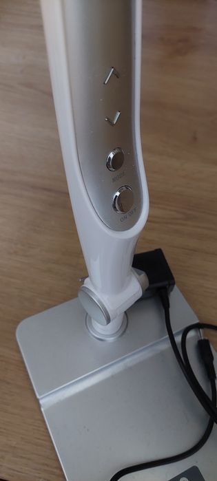 Lampa do manicure, lampka na biurko