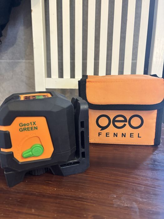 Laser liniowy krzyżowy GEO1X GREEN