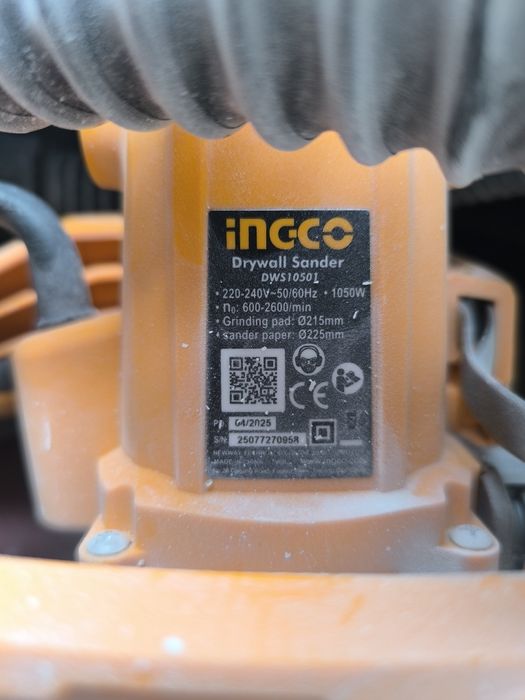 Lixadeira Girafa, Misturador, Carrinho de transporte