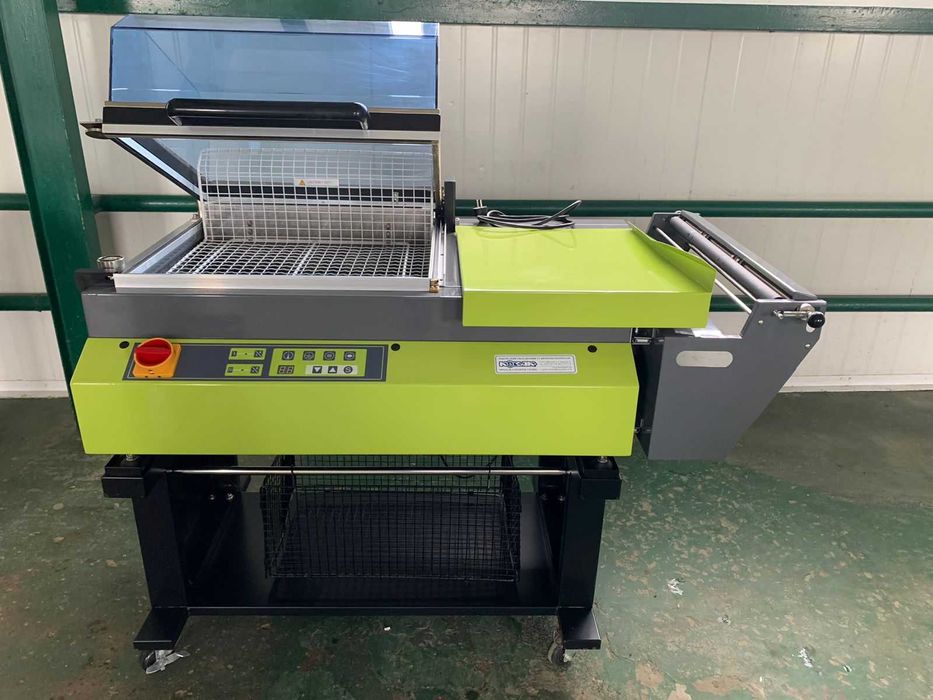 Термозбіжна машина для пакування плівкою EKH-455