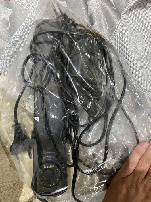 Aquario e Movel em branco