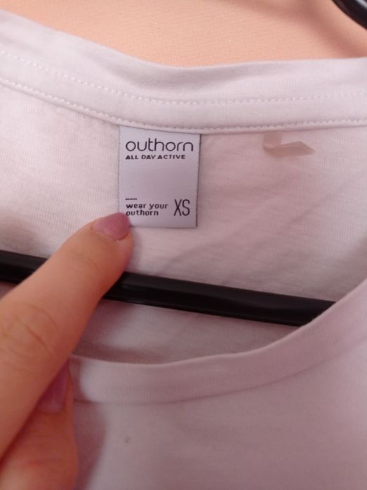Biały t-shirt damski Outhorn