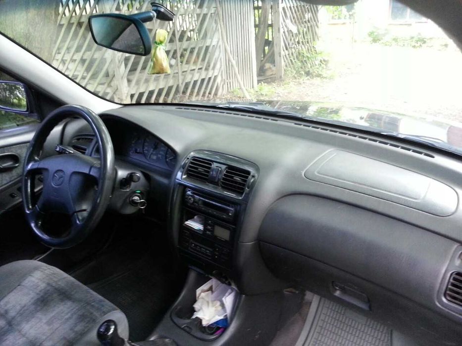 Mazda 626 1998 2.0 бензин