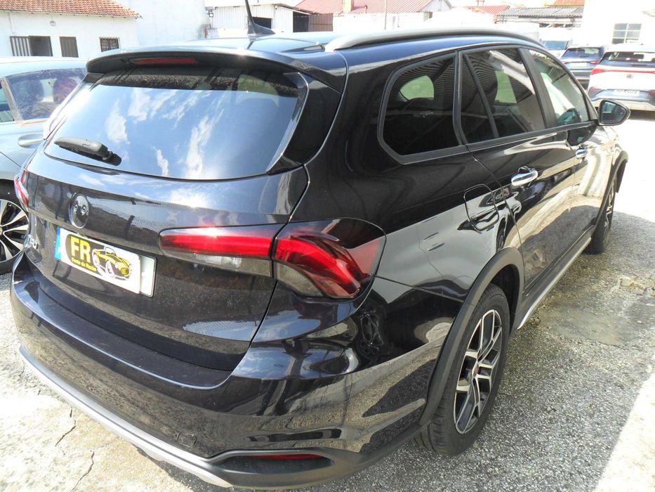 FIAT TIPO SW CROSS 1.0 GSE T3 110CV ( 2023 )