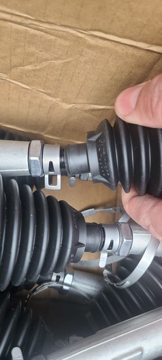 Tesla model 3/Y  104484100E рулевая тяга луковица и наконечник пыльник