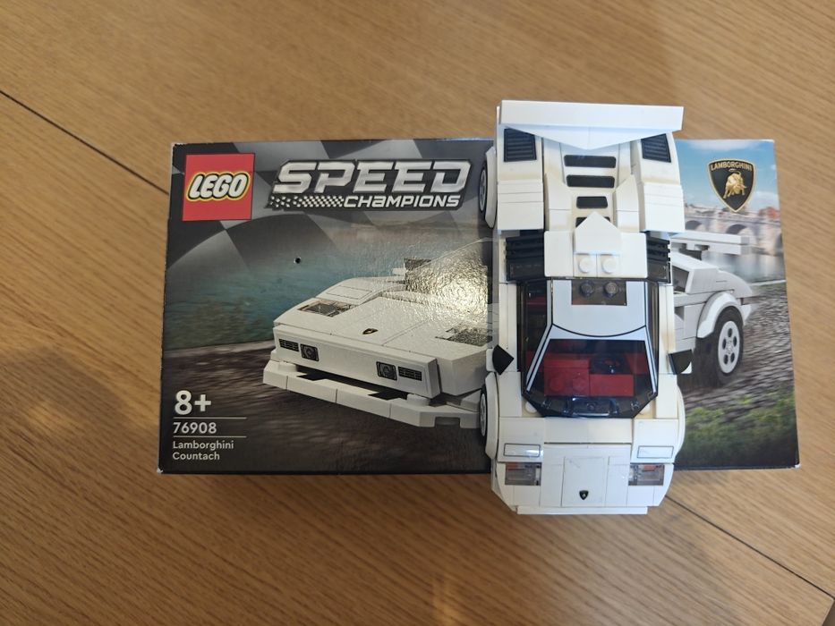 Zestaw LEGO 76906 Lamborghini kompletny