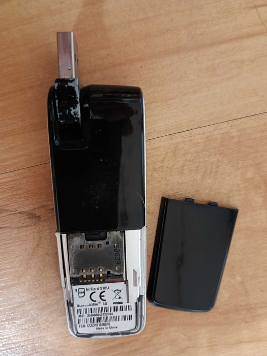 Modem Sierra AirCard 318U (AC318UO2) na USB / Karta sim 3G