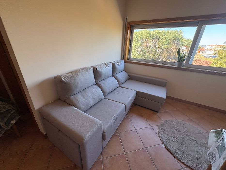 Sofa e armario de quarto como novos