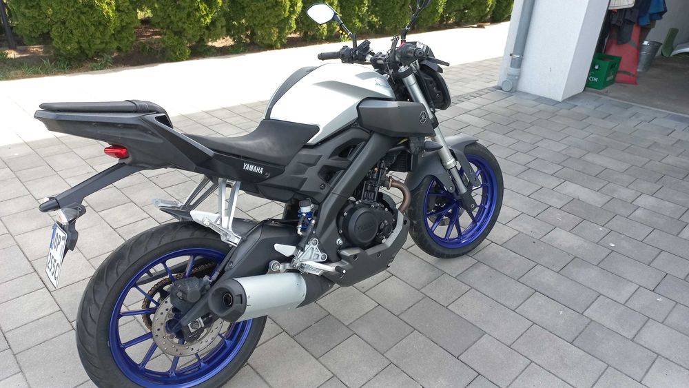 Motocykl Yamaha MT-125