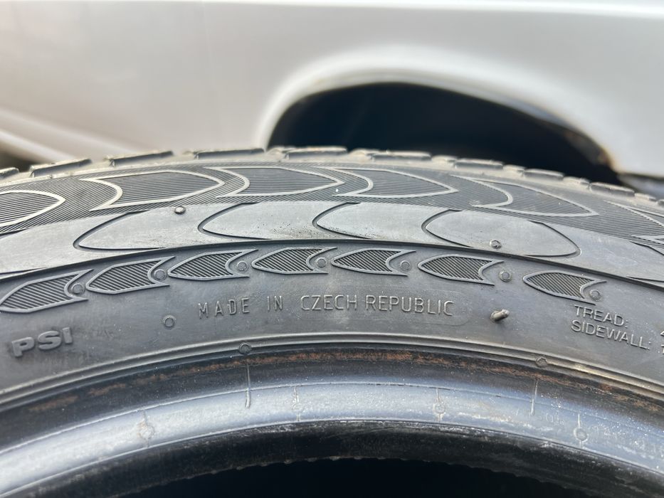 Шини літо 205/65/15 С Continental