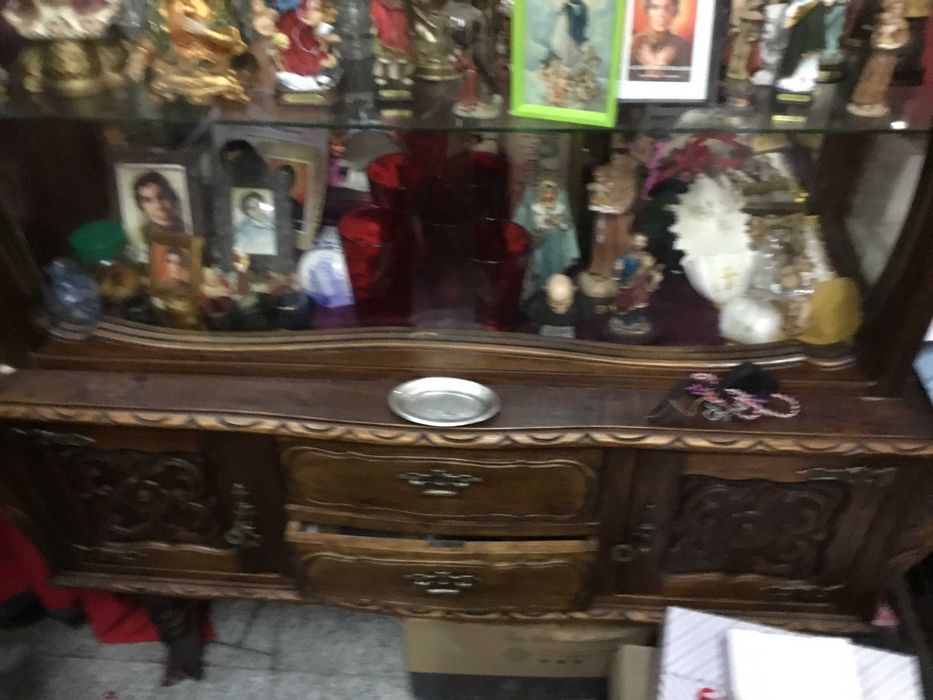 Móveis em Mogno - Faça sua oferta