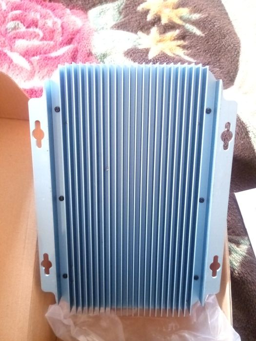 Солнечный контроллер 60А до 230v